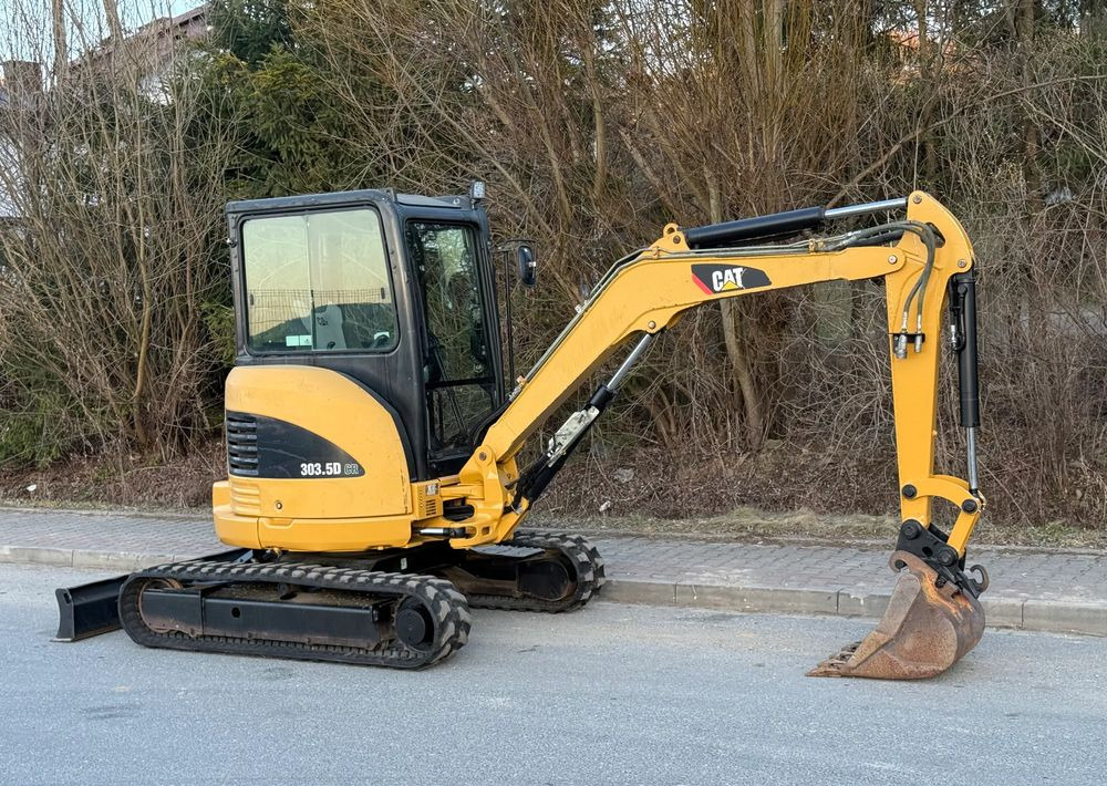 Caterpillar Minikoparka * CAT 303.5 E CR * Sprowadzona ! * Bardzo Dobry Stan * Minikoparka - Lánctalpas kotró: 2 kép. Caterpillar Minikoparka * CAT 303.5 E CR * Sprowadzona ! * Bardzo Dobry Stan * Minikoparka - Lánctalpas kotró: 2 kép.
