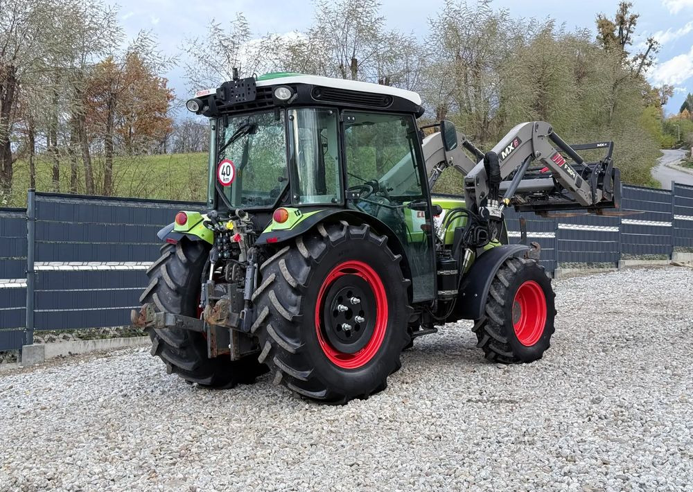 Traktor Claas * Ciągnik Traktor CLAAS 240 F NEXOS * 4x4 * Sadowniczy * Tur MX F304 * TUZ * Wałek WOM: 18 kép. Traktor Claas * Ciągnik Traktor CLAAS 240 F NEXOS * 4x4 * Sadowniczy * Tur MX F304 * TUZ * Wałek WOM: 18 kép.