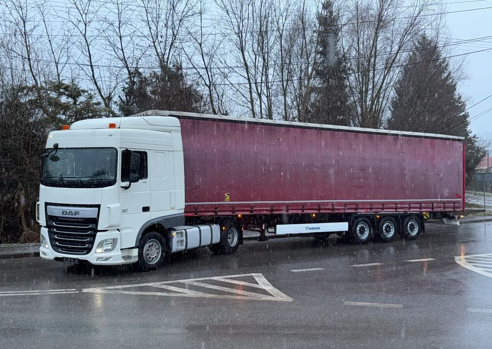 DAF * Zestaw * DAF 106 Euro 6 + Naczepa Krone * Bardzo Dobry Stan - Ponyvás teherautó: 1 kép. DAF * Zestaw * DAF 106 Euro 6 + Naczepa Krone * Bardzo Dobry Stan - Ponyvás teherautó: 1 kép.