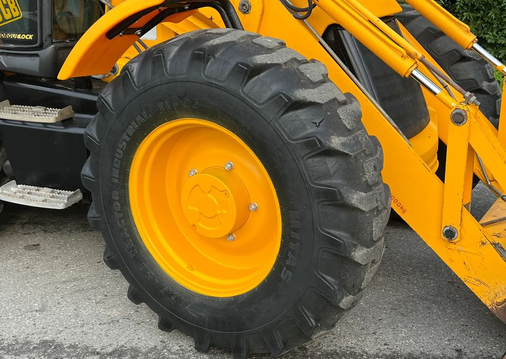 JCB * Koparko Ładowarka JCB 4CX * Joystick * TORQUELOCK * Bardzo Dobry Stan * - Kotrórakodó: 3 kép. JCB * Koparko Ładowarka JCB 4CX * Joystick * TORQUELOCK * Bardzo Dobry Stan * - Kotrórakodó: 3 kép.