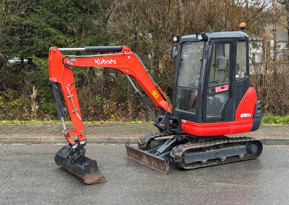Kubota * Sprowadzona * Minikoparka * Kubota KX61-3 * 2.6 Ton * - Minikotró: 1 kép. Kubota * Sprowadzona * Minikoparka * Kubota KX61-3 * 2.6 Ton * - Minikotró: 1 kép.
