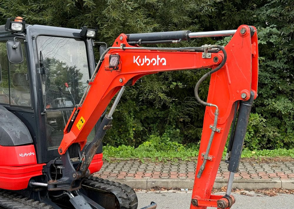 Kubota * Sprowadzona * Minikoparka * Kubota KX61-3 * 2.6 Ton * - Minikotró: 4 kép. Kubota * Sprowadzona * Minikoparka * Kubota KX61-3 * 2.6 Ton * - Minikotró: 4 kép.