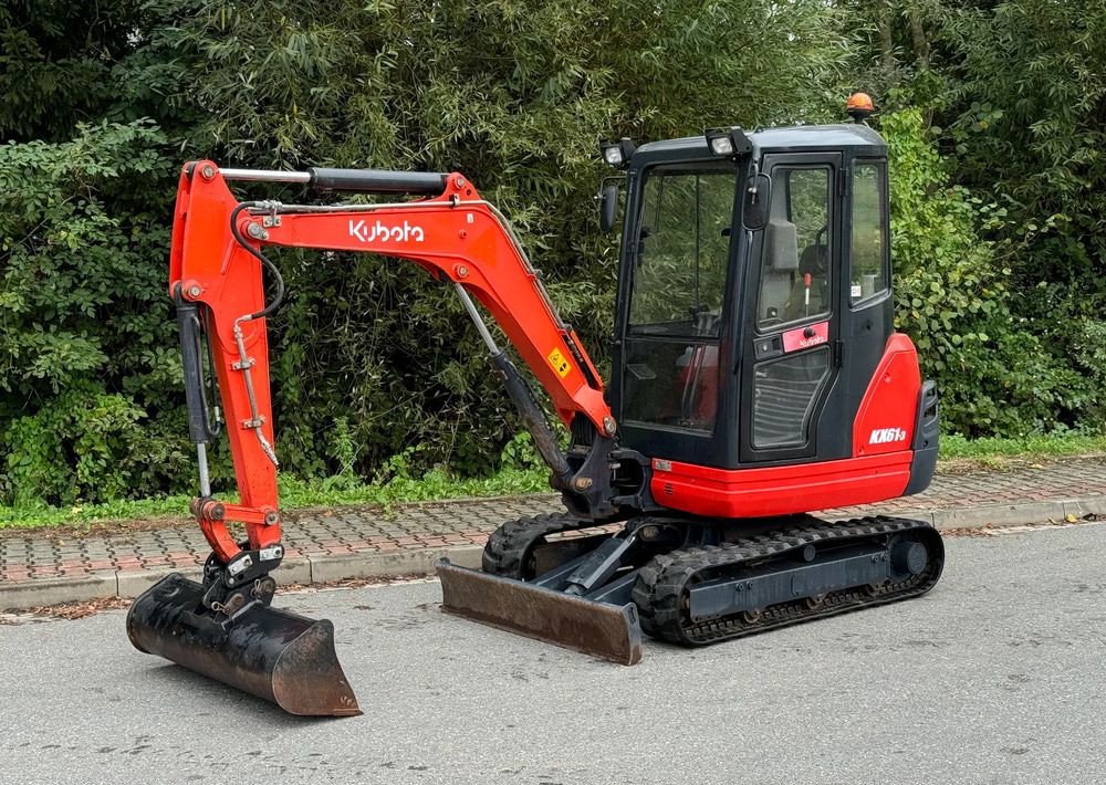 Kubota * Sprowadzona * Minikoparka * Kubota KX61-3 * 2.6 Ton * - Minikotró: 1 kép. Kubota * Sprowadzona * Minikoparka * Kubota KX61-3 * 2.6 Ton * - Minikotró: 1 kép.
