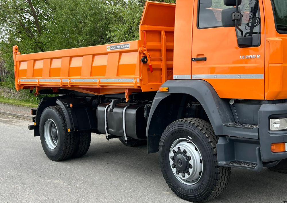 MAN * LE 280 B * MAN * 4x4 * Kiper Wywrotka x3 * Meiller * Sprowadzony * Stan Perfekcyjny * - Billenőplatós teherautó: 5 kép. MAN * LE 280 B * MAN * 4x4 * Kiper Wywrotka x3 * Meiller * Sprowadzony * Stan Perfekcyjny * - Billenőplatós teherautó: 5 kép.