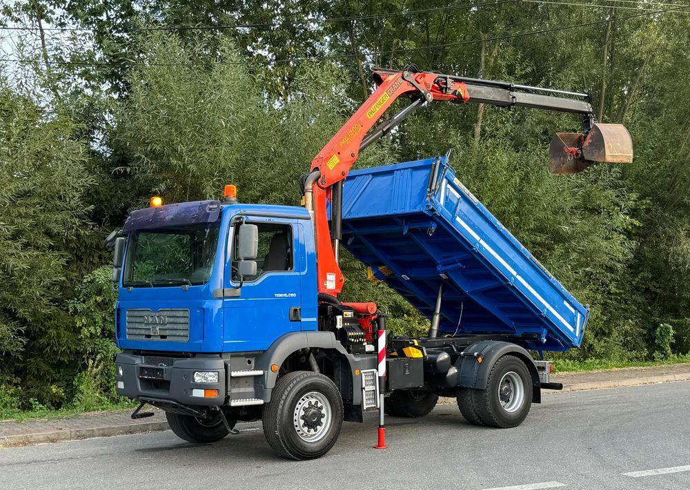 MAN * MAN 18 280 * KIPER WYWROTKA * 4x4 * HDS Palfinger 120 STAN BARDZO DOBRY * Sprowadzony - Billenőplatós teherautó: 1 kép. MAN * MAN 18 280 * KIPER WYWROTKA * 4x4 * HDS Palfinger 120 STAN BARDZO DOBRY * Sprowadzony - Billenőplatós teherautó: 1 kép.