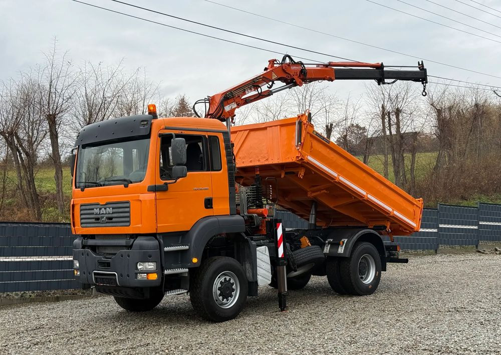 MAN * MAN 18 480 * KIPER WYWROTKA * 4x4 * HDS ATLAS 85* STAN BARDZO DOBRY * Sprowadzony - Billenőplatós teherautó: 1 kép. MAN * MAN 18 480 * KIPER WYWROTKA * 4x4 * HDS ATLAS 85* STAN BARDZO DOBRY * Sprowadzony - Billenőplatós teherautó: 1 kép.