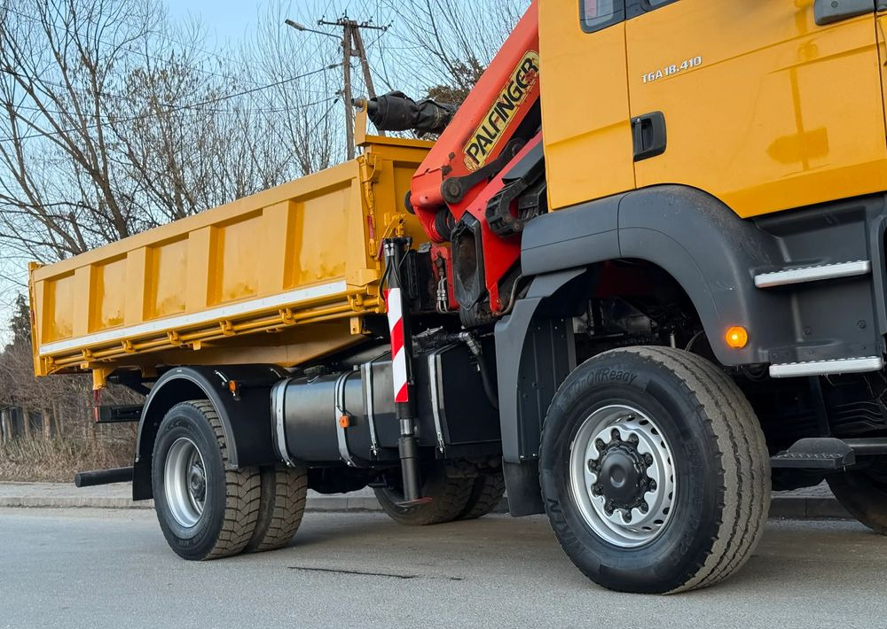 MAN * MAN TGA 18-410 * KIPER WYWROTKA * 4x4 * HDS Palfinger PK16500* Sprowadzony* Bardzo Dobry Stan * - Billenőplatós teherautó: 5 kép. MAN * MAN TGA 18-410 * KIPER WYWROTKA * 4x4 * HDS Palfinger PK16500* Sprowadzony* Bardzo Dobry Stan * - Billenőplatós teherautó: 5 kép.