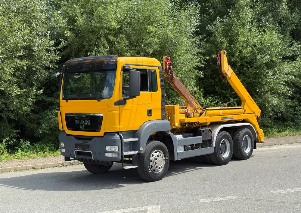 MAN * Sprowadzony * MAN TGS * 6x4 * Bramowiec * Bardzo Dobry Stan * Meiller Kiper * - Konténerszállító: 1 kép. MAN * Sprowadzony * MAN TGS * 6x4 * Bramowiec * Bardzo Dobry Stan * Meiller Kiper * - Konténerszállító: 1 kép.