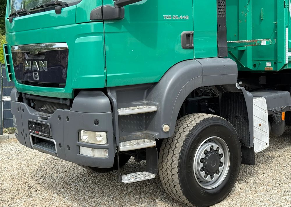 MAN * TGS 26.440 MAN * Kiper / Wywrotka * 6x6 * Sprowadzona * Tandem Kiper Zestaw * Bordmatik * Stan Perfekcyjny - Billenőplatós teherautó: 5 kép. MAN * TGS 26.440 MAN * Kiper / Wywrotka * 6x6 * Sprowadzona * Tandem Kiper Zestaw * Bordmatik * Stan Perfekcyjny - Billenőplatós teherautó: 5 kép.
