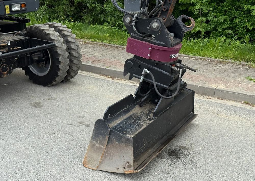 Terex * Koparka Kołowa TEREX TW 85 * Sprowadzona * Rototilt * - Gumikerekes kotró: 3 kép. Terex * Koparka Kołowa TEREX TW 85 * Sprowadzona * Rototilt * - Gumikerekes kotró: 3 kép.