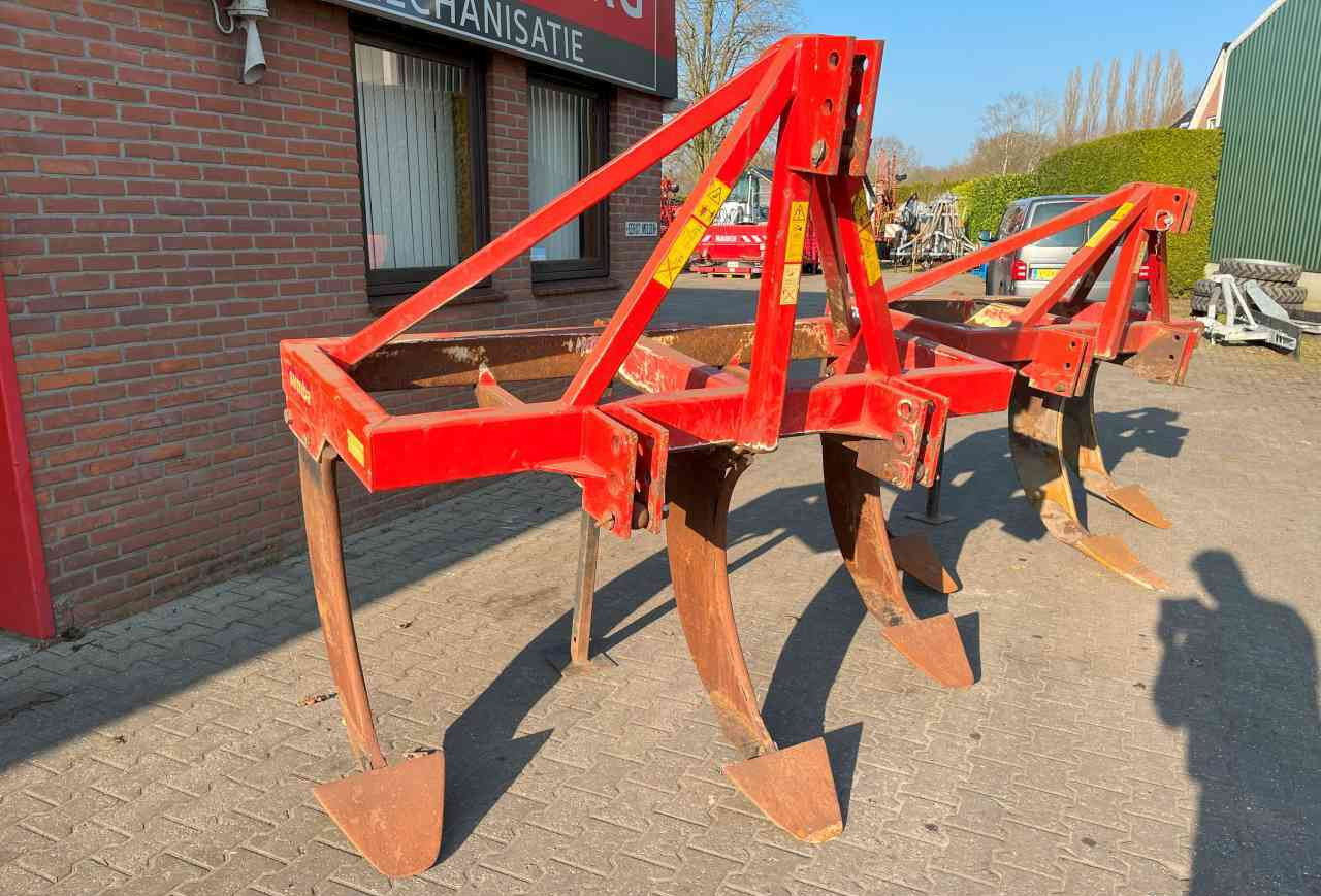 Evers Sumba WE-3M woeler, woelpoot, vaste tand, diepwoeler, grondbewerking - Talajlazító: 3 kép. Evers Sumba WE-3M woeler, woelpoot, vaste tand, diepwoeler, grondbewerking - Talajlazító: 3 kép.