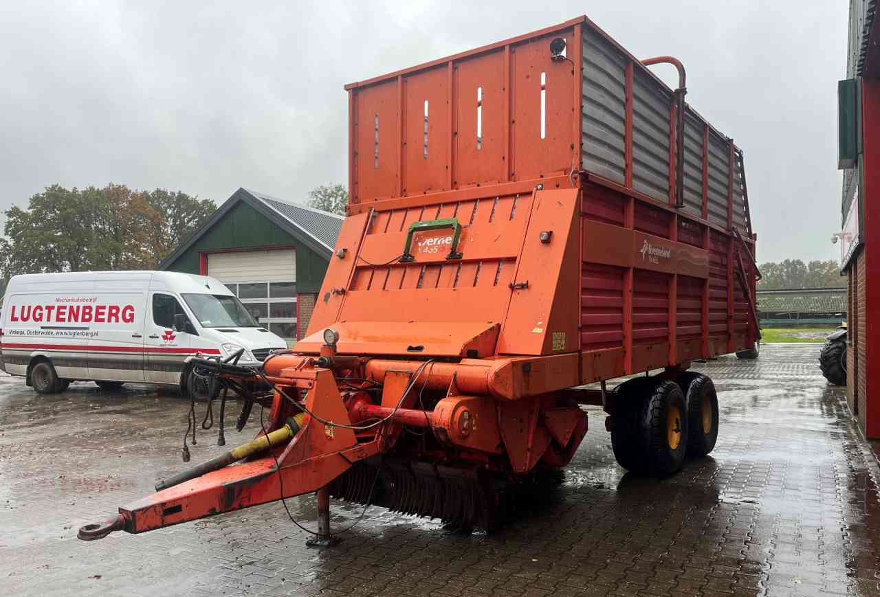 Kverneland Taarup TA 465 Ladewagen, opraapwagen, weidebouwmachines - Rendfelszedő: 3 kép. Kverneland Taarup TA 465 Ladewagen, opraapwagen, weidebouwmachines - Rendfelszedő: 3 kép.
