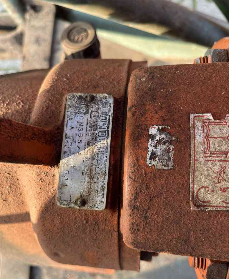 Landini CMS 65/A beregeningspomp. beregening - Öntözőrendszer: 5 kép. Landini CMS 65/A beregeningspomp. beregening - Öntözőrendszer: 5 kép.