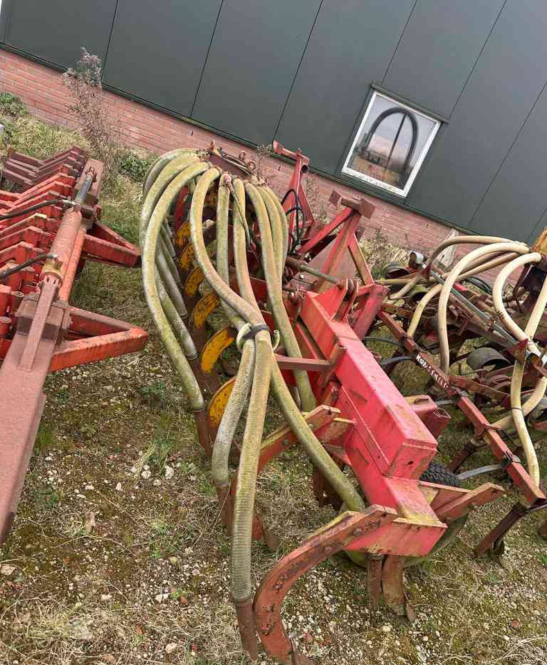 Peecon Bouwlandinjecteur, mestverwerking - Hígtrágya kijuttatás: 5 kép. Peecon Bouwlandinjecteur, mestverwerking - Hígtrágya kijuttatás: 5 kép.