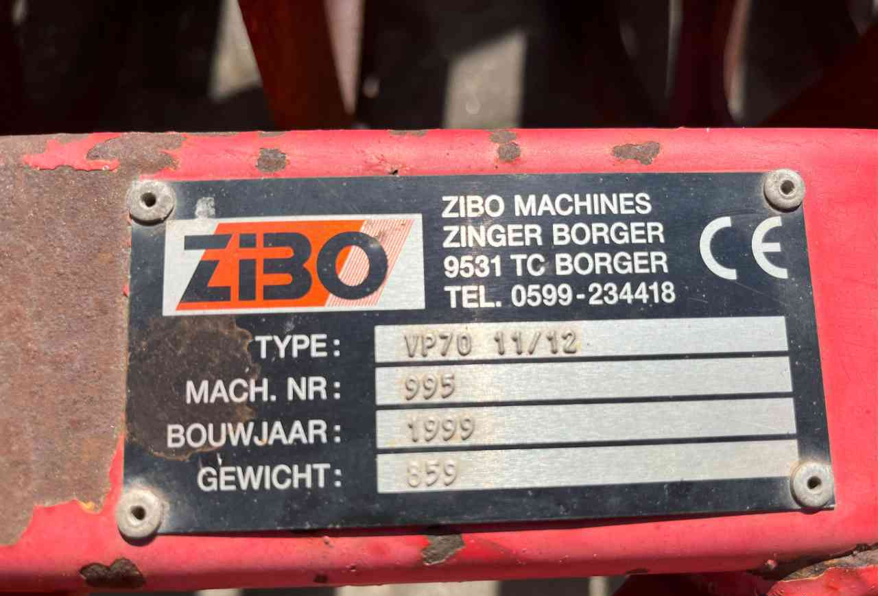 Zibo VP70 11/12 vorenpakker 2,50 m. grondbewerking - Mezőgazdasági hengerek: 5 kép. Zibo VP70 11/12 vorenpakker 2,50 m. grondbewerking - Mezőgazdasági hengerek: 5 kép.