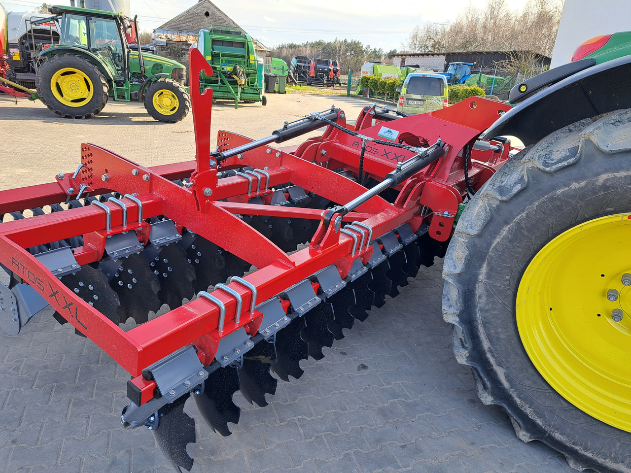 AMJ AGRO ATOS XXL 5.0 - Tárcsás borona: 3 kép. AMJ AGRO ATOS XXL 5.0 - Tárcsás borona: 3 kép.