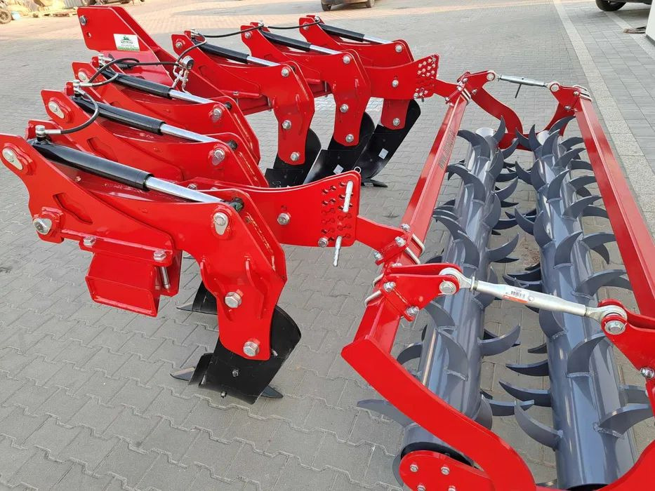 Głębosz AMJ Agro 6 łap non-stop hydrauliczne zabezpieczenie LEASING - Talajlazító: 4 kép. Głębosz AMJ Agro 6 łap non-stop hydrauliczne zabezpieczenie LEASING - Talajlazító: 4 kép.