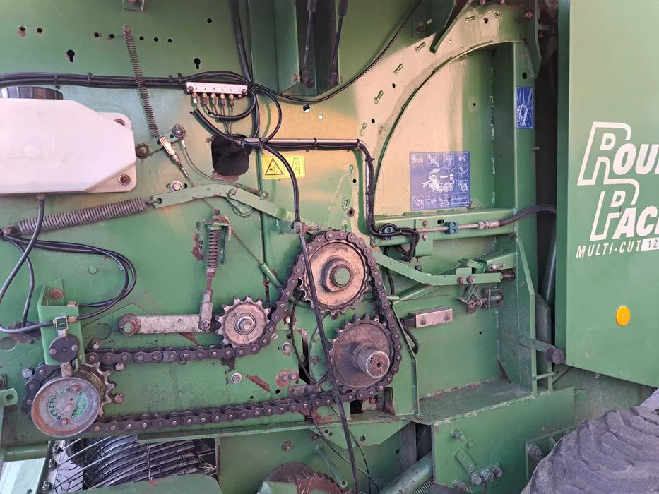 Krone 1250 Round Pack - Bálázó: 5 kép. Krone 1250 Round Pack - Bálázó: 5 kép.