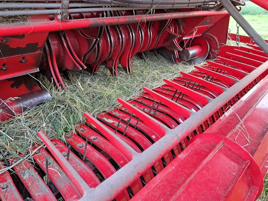 Lely Welger RP 445 - Bálázó: 5 kép. Lely Welger RP 445 - Bálázó: 5 kép.