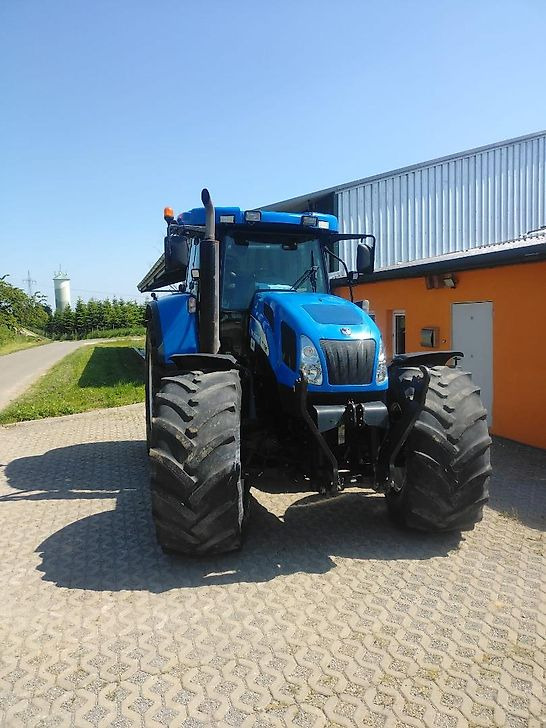 New Holland New Holland tvt 7540 - Traktor: 3 kép. New Holland New Holland tvt 7540 - Traktor: 3 kép.