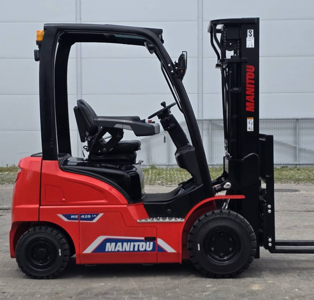 Manitou ME 425 LD LIFT NEW - Elektromos targonca: 3 kép. Manitou ME 425 LD LIFT NEW - Elektromos targonca: 3 kép.