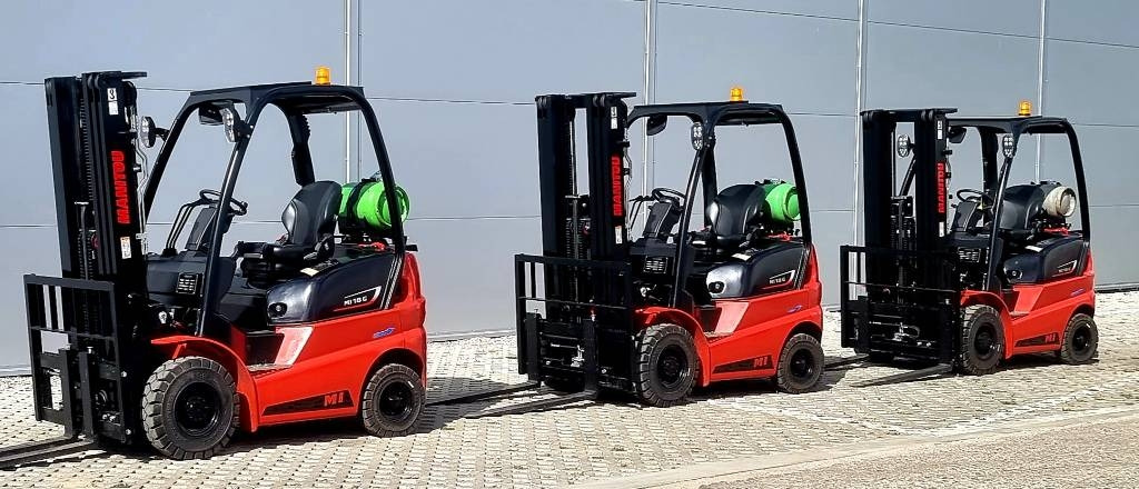 Manitou MI 18 G NEW DUPLEX 3300mm - Gázüzemű targonca: 3 kép. Manitou MI 18 G NEW DUPLEX 3300mm - Gázüzemű targonca: 3 kép.