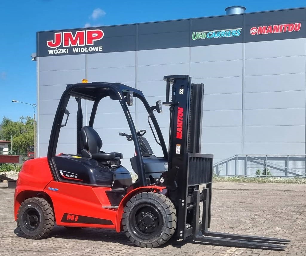 Manitou MI 30 D UNUSED TRIPLEX !! SALE - Dízel targonca: 2 kép. Manitou MI 30 D UNUSED TRIPLEX !! SALE - Dízel targonca: 2 kép.