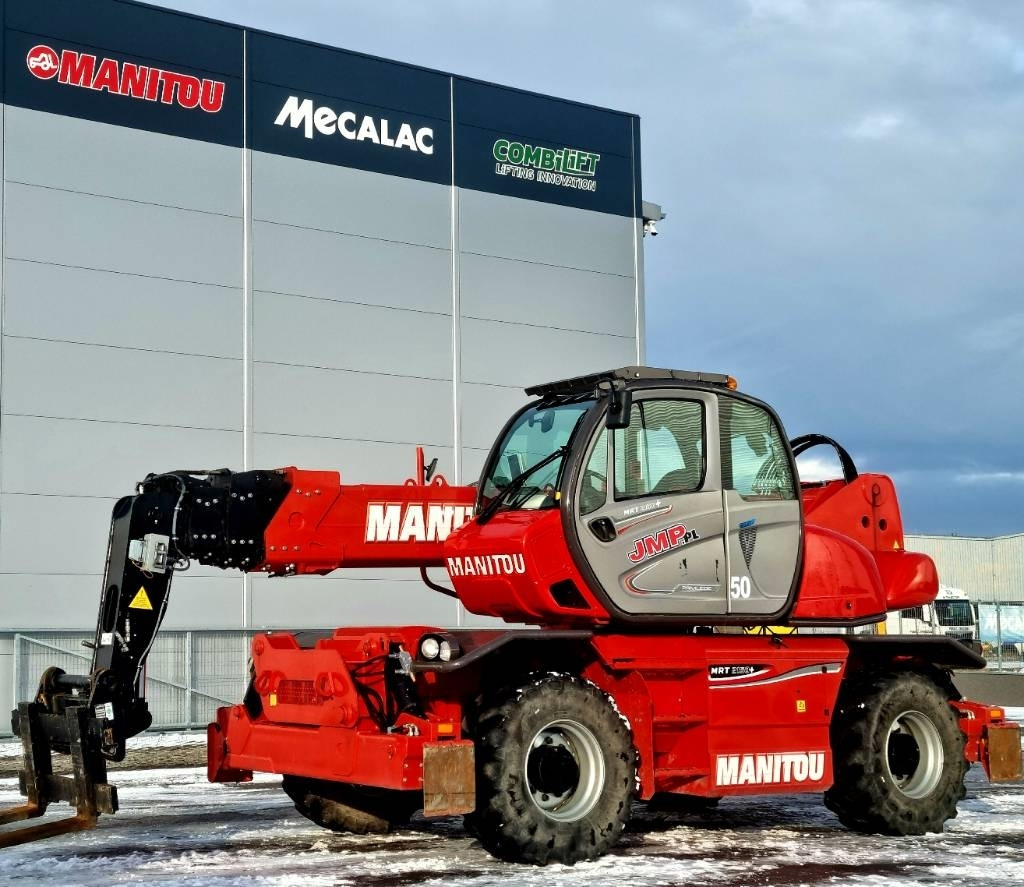 Manitou MRT 2150 PRIVILEGE Plus - Teleszkópos rakodó: 5 kép. Manitou MRT 2150 PRIVILEGE Plus - Teleszkópos rakodó: 5 kép.