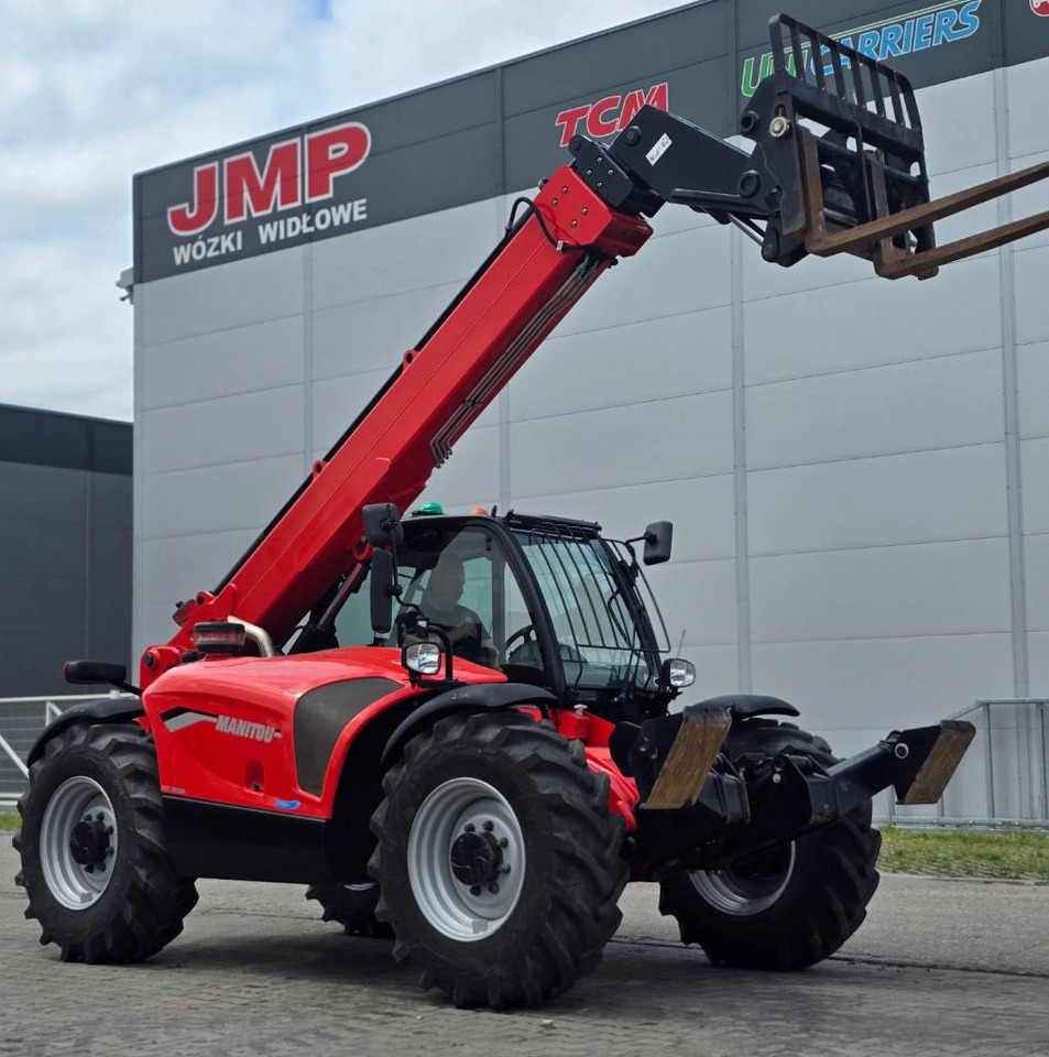 Manitou MT 1033 EASY 75D ST5 S1 - Teleszkópos rakodó: 2 kép. Manitou MT 1033 EASY 75D ST5 S1 - Teleszkópos rakodó: 2 kép.
