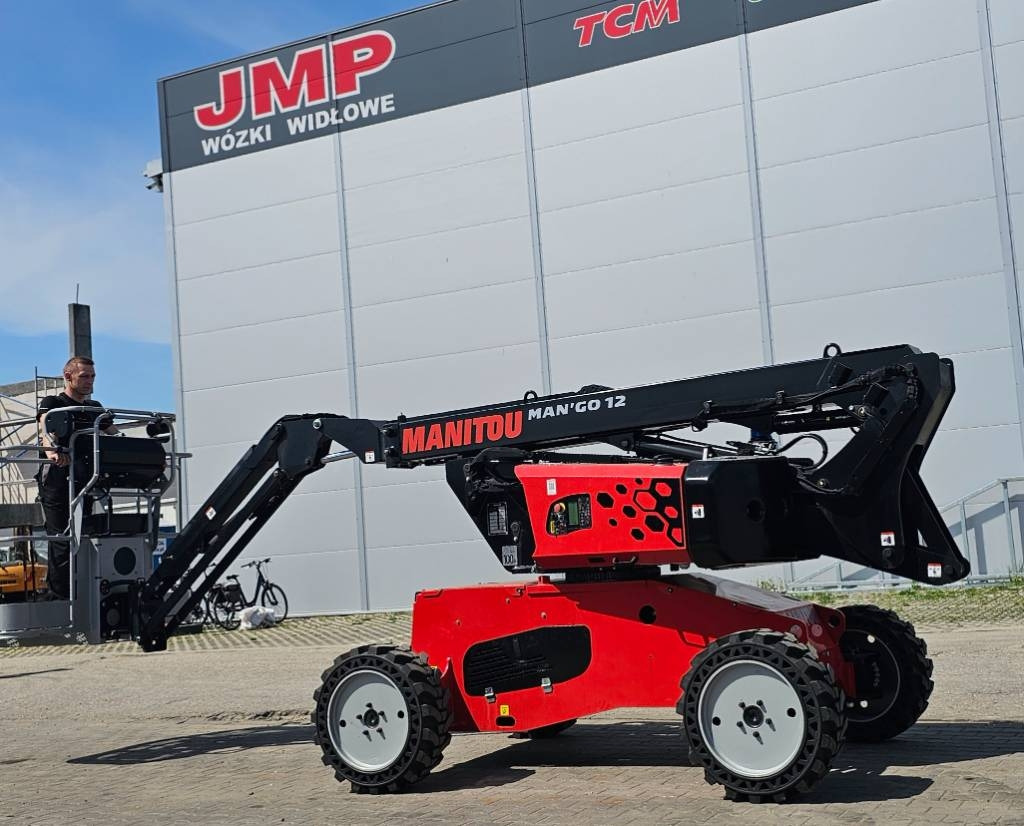 Manitou ManGo 12  - Személyemelő: 2 kép. Manitou ManGo 12  - Személyemelő: 2 kép.