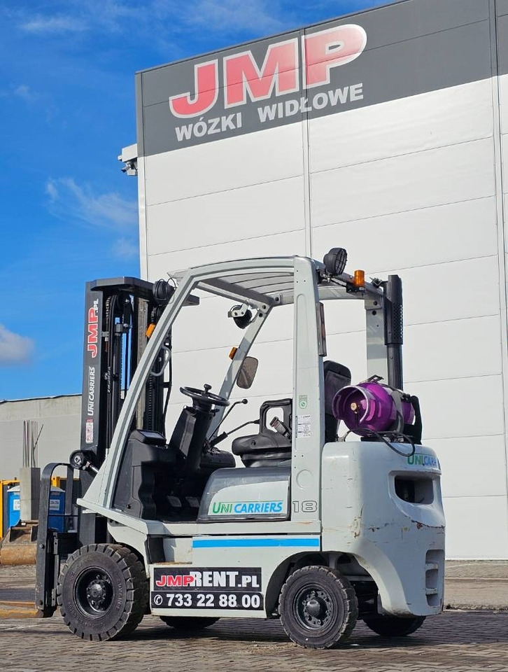 UniCarriers DX 18 P1D1A18LQ - Gázüzemű targonca: 1 kép. UniCarriers DX 18 P1D1A18LQ - Gázüzemű targonca: 1 kép.