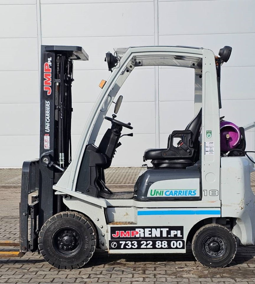 UniCarriers DX 18 P1D1A18LQ - Gázüzemű targonca: 3 kép. UniCarriers DX 18 P1D1A18LQ - Gázüzemű targonca: 3 kép.