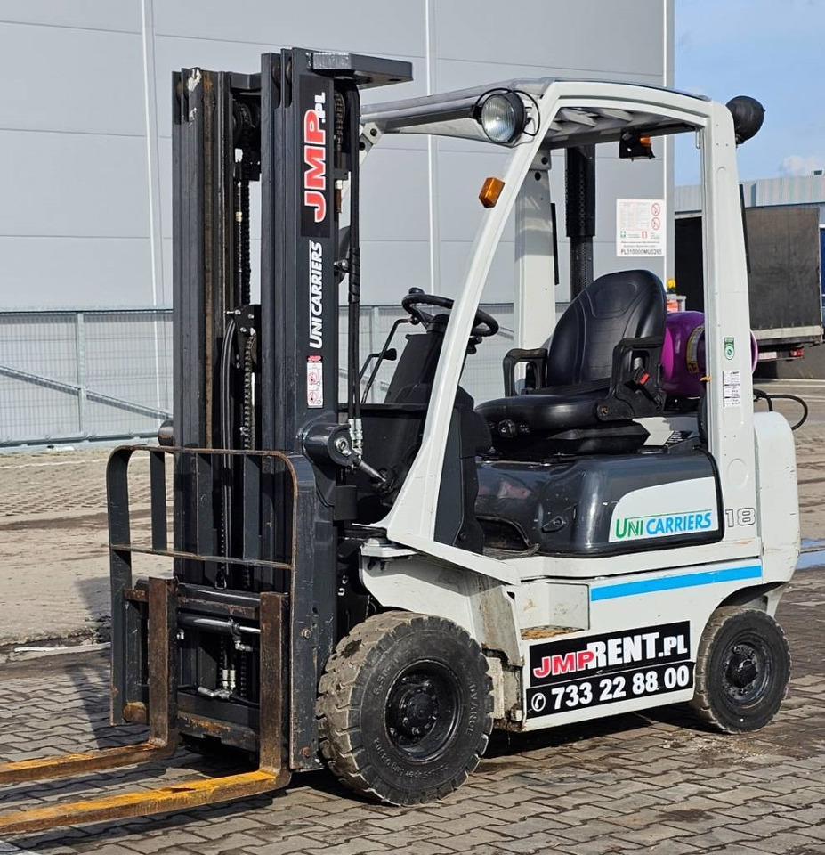 UniCarriers DX 18 P1D1A18LQ - Gázüzemű targonca: 4 kép. UniCarriers DX 18 P1D1A18LQ - Gázüzemű targonca: 4 kép.