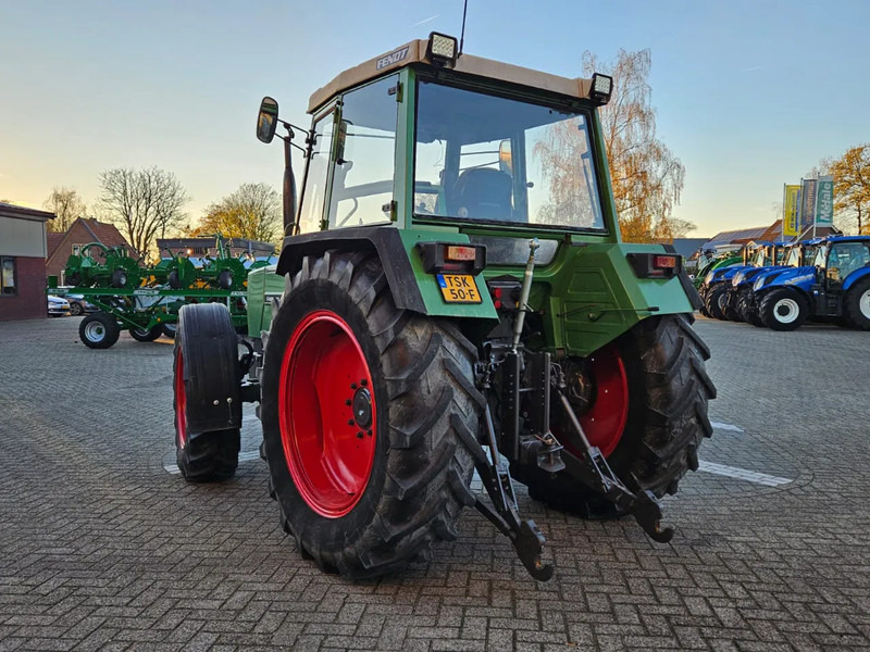 Fendt FARMER 308 LSA - Traktor: 5 kép. Fendt FARMER 308 LSA - Traktor: 5 kép.
