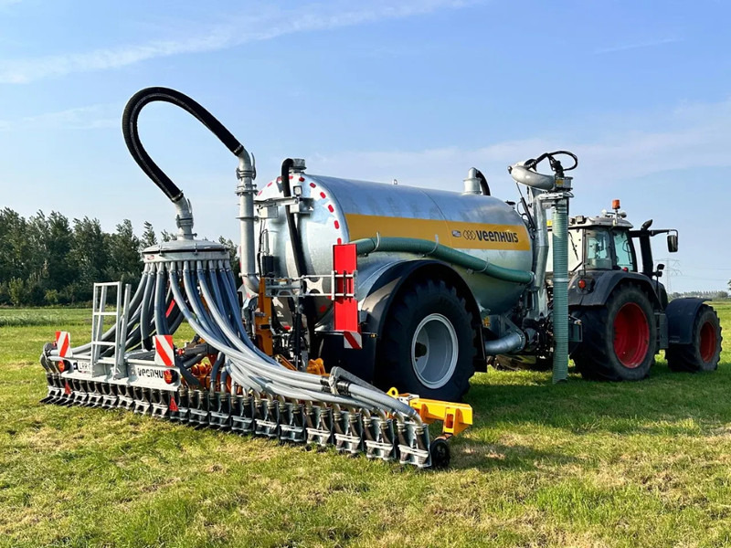 Veenhuis Profiline 12.500 - Mezőgazdasági gépek: 4 kép. Veenhuis Profiline 12.500 - Mezőgazdasági gépek: 4 kép.