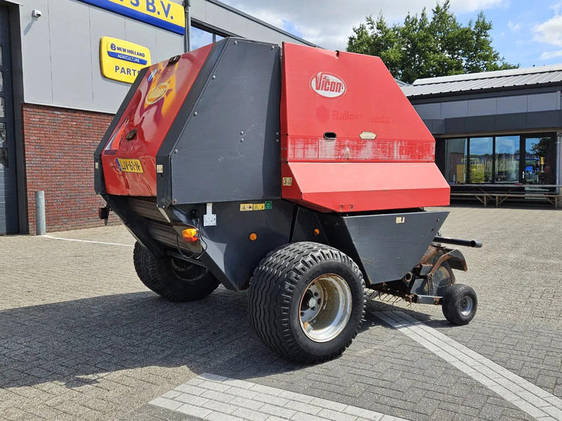 Vicon RF125 - Mezőgazdasági gépek: 4 kép. Vicon RF125 - Mezőgazdasági gépek: 4 kép.