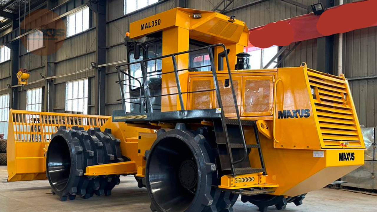 Maxus35-ton compactor - Talajtömörítő: 5 kép. Maxus35-ton compactor - Talajtömörítő: 5 kép.