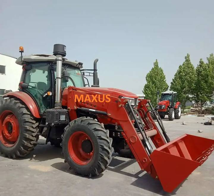 NEW MAXUS 180 HP Tractor + Loader Warranty up to 10 YEARS Новий MAXUS Трактор 180 К.с. + Навантажувач Гарантія до 10 РОКІВ Nowy MAXUS Traktor 180 KM + Ładowacz Gwarancja do 10 LAT - Traktor: 1 kép. NEW MAXUS 180 HP Tractor + Loader Warranty up to 10 YEARS Новий MAXUS Трактор 180 К.с. + Навантажувач Гарантія до 10 РОКІВ Nowy MAXUS Traktor 180 KM + Ładowacz Gwarancja do 10 LAT - Traktor: 1 kép.