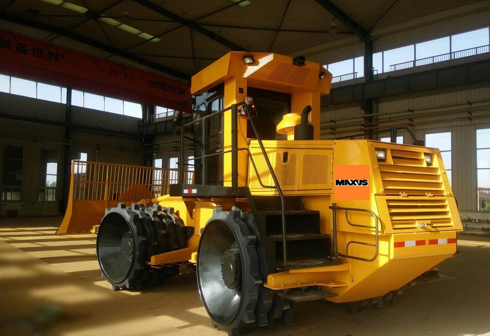 NEW MAXUS 30 TON Compactor Warranty up to 10 YEARS НОВИЙ КОМПАКТОР MAXUS 30 ТОН Гарантія до 10 РОКІВ NOWY KOMPAKTOR MAXUS 30 TON Gwarancja do 10 LAT - Talajtömörítő: 4 kép. NEW MAXUS 30 TON Compactor Warranty up to 10 YEARS НОВИЙ КОМПАКТОР MAXUS 30 ТОН Гарантія до 10 РОКІВ NOWY KOMPAKTOR MAXUS 30 TON Gwarancja do 10 LAT - Talajtömörítő: 4 kép.