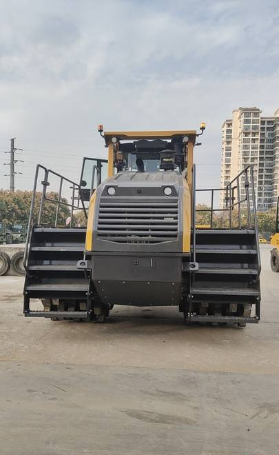 NEW MAXUS 36 TON Compactor Warranty up to 10 YEARS НОВИЙ Компактор 36 ТОН MAXUS Гарантія до 10 РОКІВ NOWY Kompaktor 36 TON MAXUS Gwarancja - Talajtömörítő: 2 kép. NEW MAXUS 36 TON Compactor Warranty up to 10 YEARS НОВИЙ Компактор 36 ТОН MAXUS Гарантія до 10 РОКІВ NOWY Kompaktor 36 TON MAXUS Gwarancja - Talajtömörítő: 2 kép.