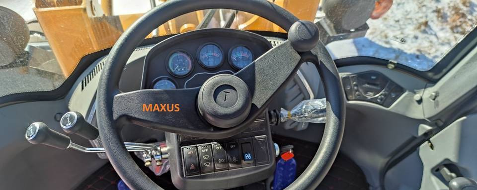 NEW MAXUS 5T Wheeled Backhoe Loader Warranty up to 10 YEARS | НОВА Колісна Екскаватор-навантажувач MAXUS 5Т Гарантія до 10 РОКІВ - Gumikerekes homlokrakodó: 5 kép. NEW MAXUS 5T Wheeled Backhoe Loader Warranty up to 10 YEARS | НОВА Колісна Екскаватор-навантажувач MAXUS 5Т Гарантія до 10 РОКІВ - Gumikerekes homlokrakodó: 5 kép.