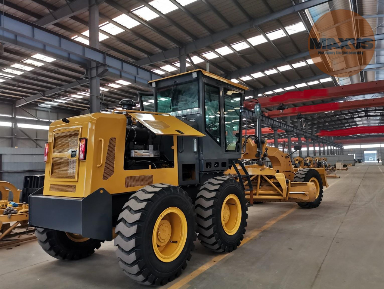 New MAXUS Motor Grader with Cummins Engine - Gréder: 4 kép. New MAXUS Motor Grader with Cummins Engine - Gréder: 4 kép.
