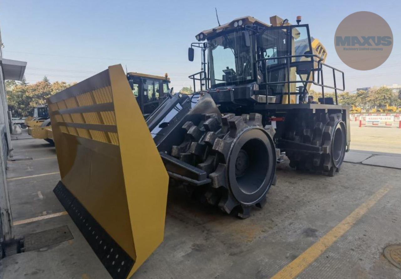 Maxus KOMPAKTOR Новий ущільнювач MAXUS 35 тон - Talajtömörítő: 2 kép. Maxus KOMPAKTOR Новий ущільнювач MAXUS 35 тон - Talajtömörítő: 2 kép.
