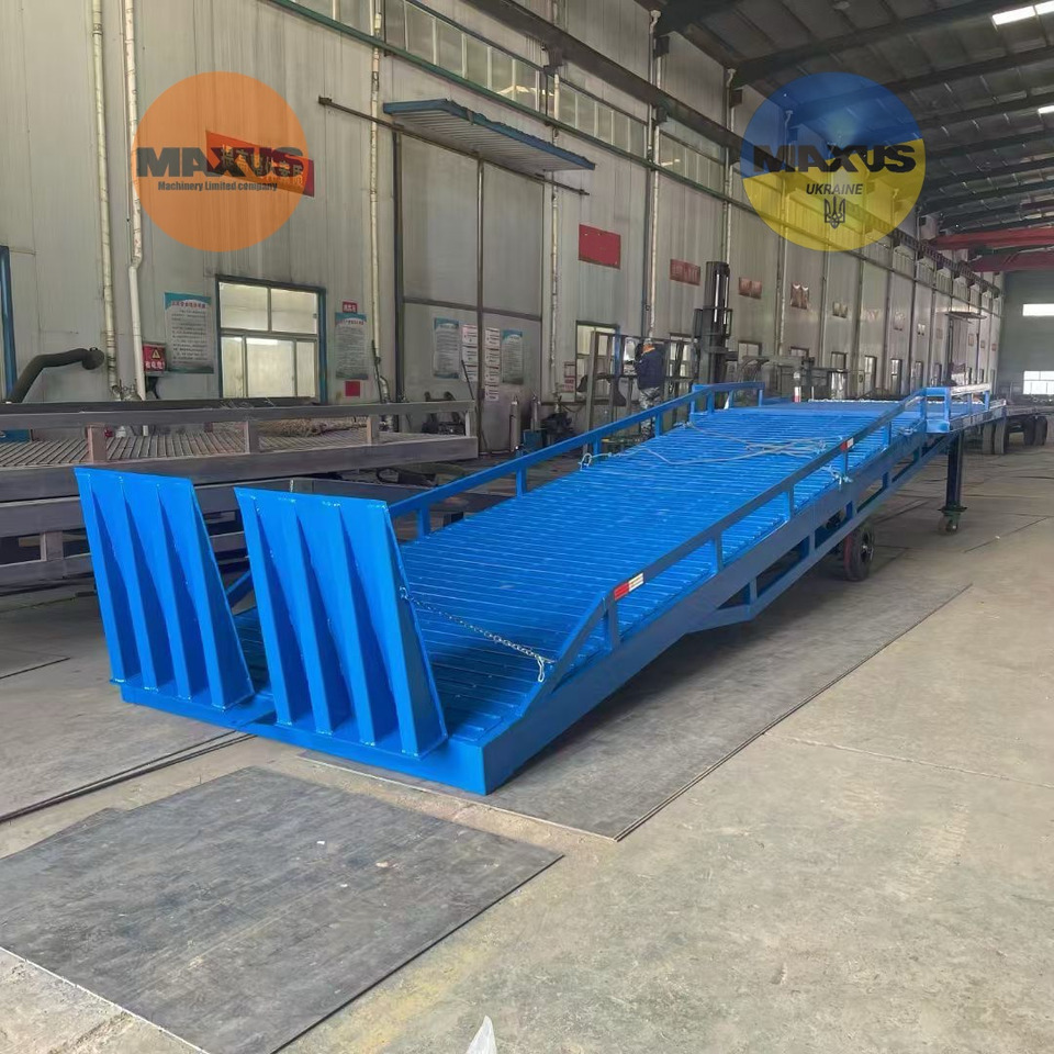 Maxus NEW mobile loading ramp with a capacity of 10 tons - Rakodó rámpa: 3 kép. Maxus NEW mobile loading ramp with a capacity of 10 tons - Rakodó rámpa: 3 kép.