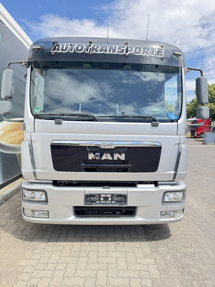 MAN TGL 8.220 BL 8.220 - Autószállító teherautó: 4 kép. MAN TGL 8.220 BL 8.220 - Autószállító teherautó: 4 kép.