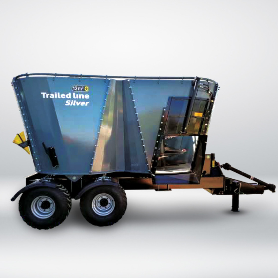 12 m3 Çekilir Yem Karma Makinesi - Etetőkocsi: 1 kép. 12 m3 Çekilir Yem Karma Makinesi - Etetőkocsi: 1 kép.