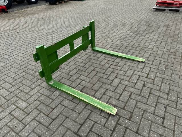 Fendt Palletvorken - Alkatrész - Mezőgazdasági gépek: 2 kép. Fendt Palletvorken - Alkatrész - Mezőgazdasági gépek: 2 kép.