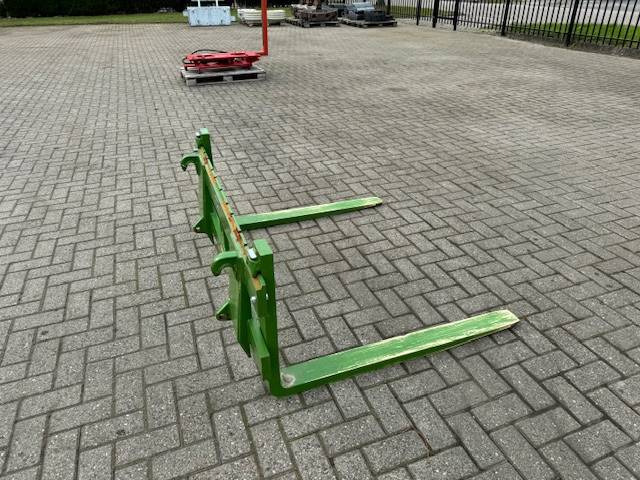 Fendt Palletvorken - Alkatrész - Mezőgazdasági gépek: 4 kép. Fendt Palletvorken - Alkatrész - Mezőgazdasági gépek: 4 kép.