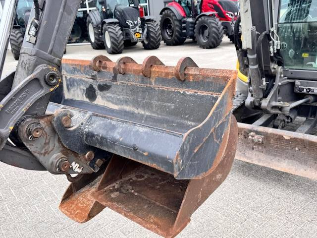 Volvo ECR35D, minikraan, 3.5 ton - Minikotró: 5 kép. Volvo ECR35D, minikraan, 3.5 ton - Minikotró: 5 kép.