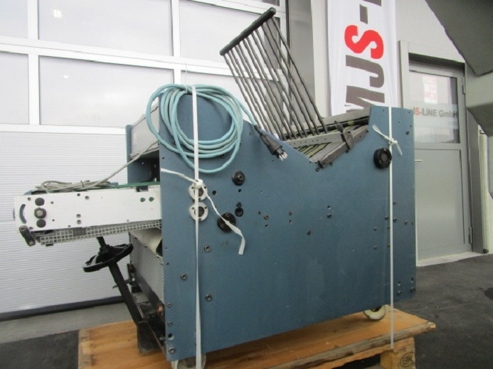 AUSLAGE MIT PRESSSTATION LEGA 55 - Nyomdagép: 2 kép. AUSLAGE MIT PRESSSTATION LEGA 55 - Nyomdagép: 2 kép.